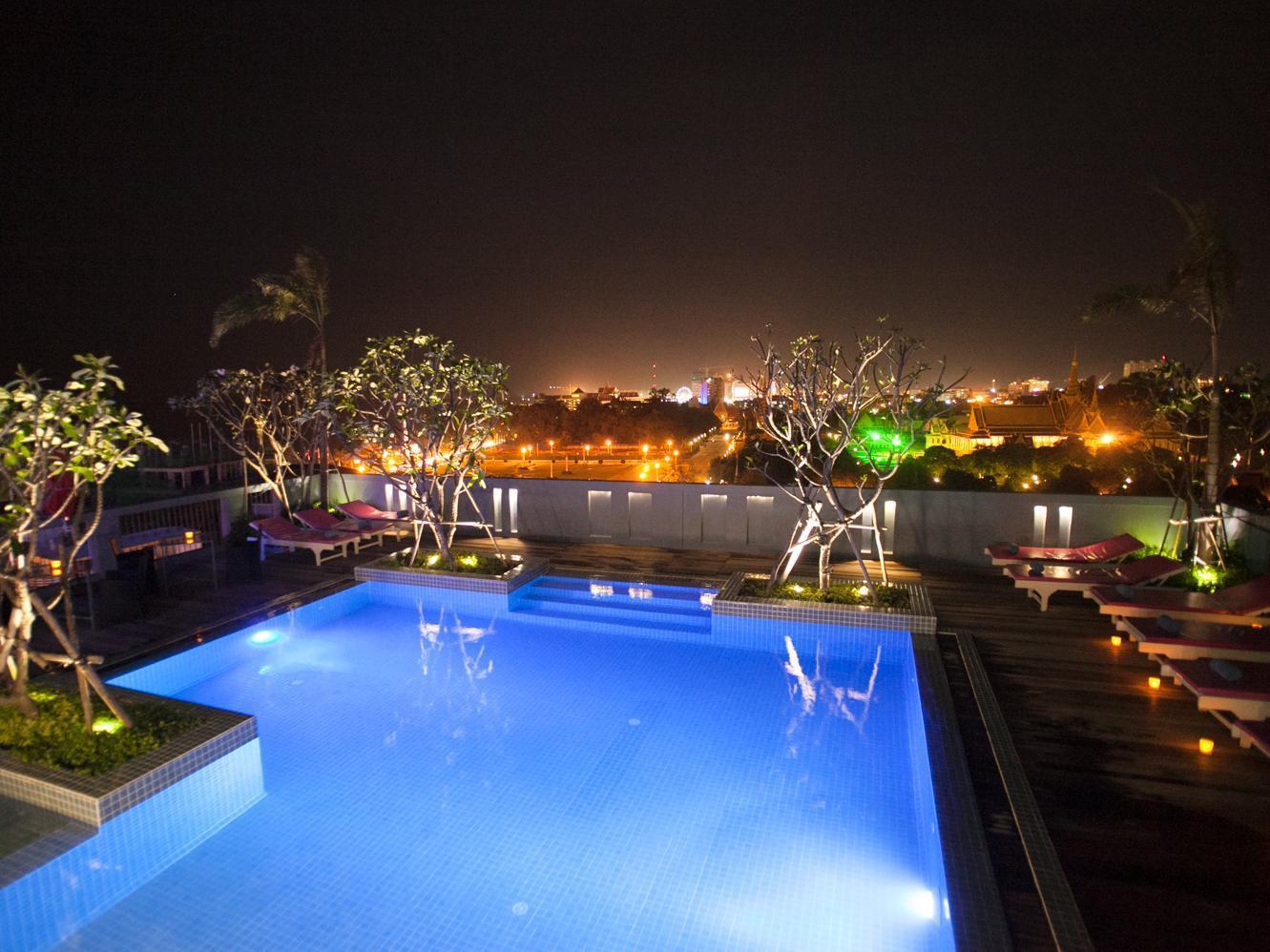 The Frangipani Royal Palace Hotel Phnom Penh Exterior photo