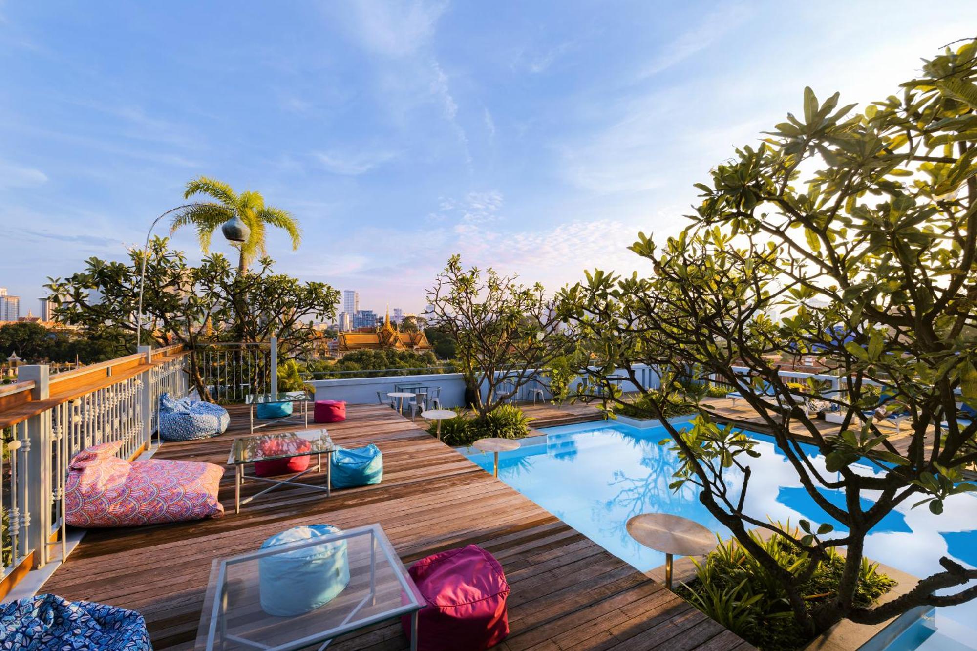 The Frangipani Royal Palace Hotel Phnom Penh Exterior photo